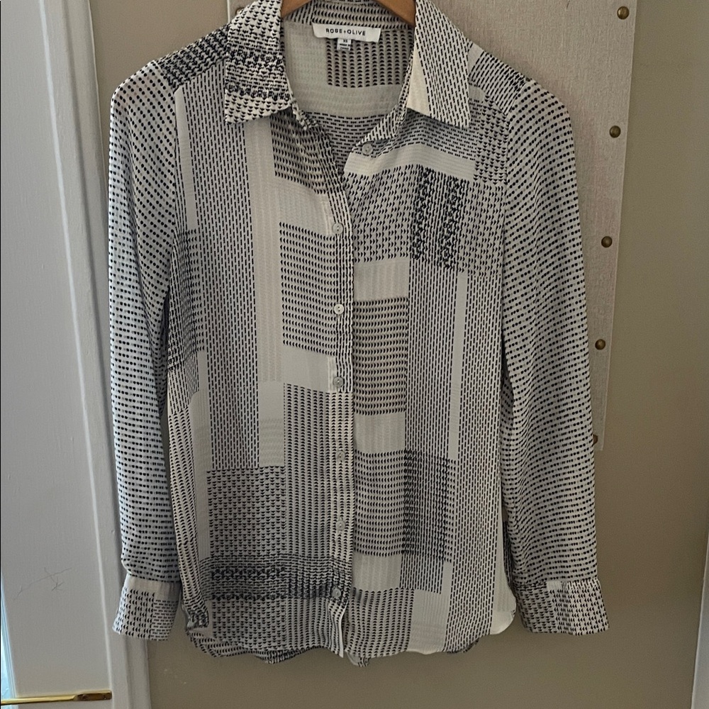 Rose + Olive Monochrome Patterned Button-Down Shirt XS